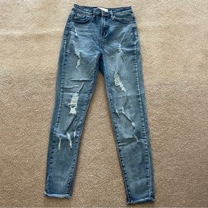 KanCan Light Wash Skinny Denim Jeans